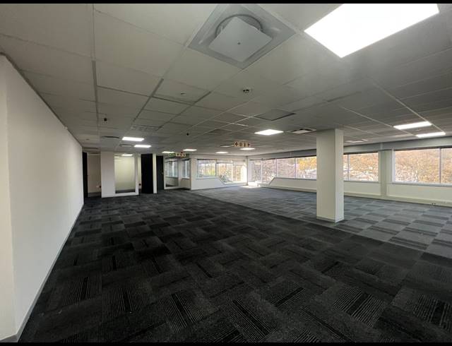 348M² OFFICE TO LET IN ROSEBANK